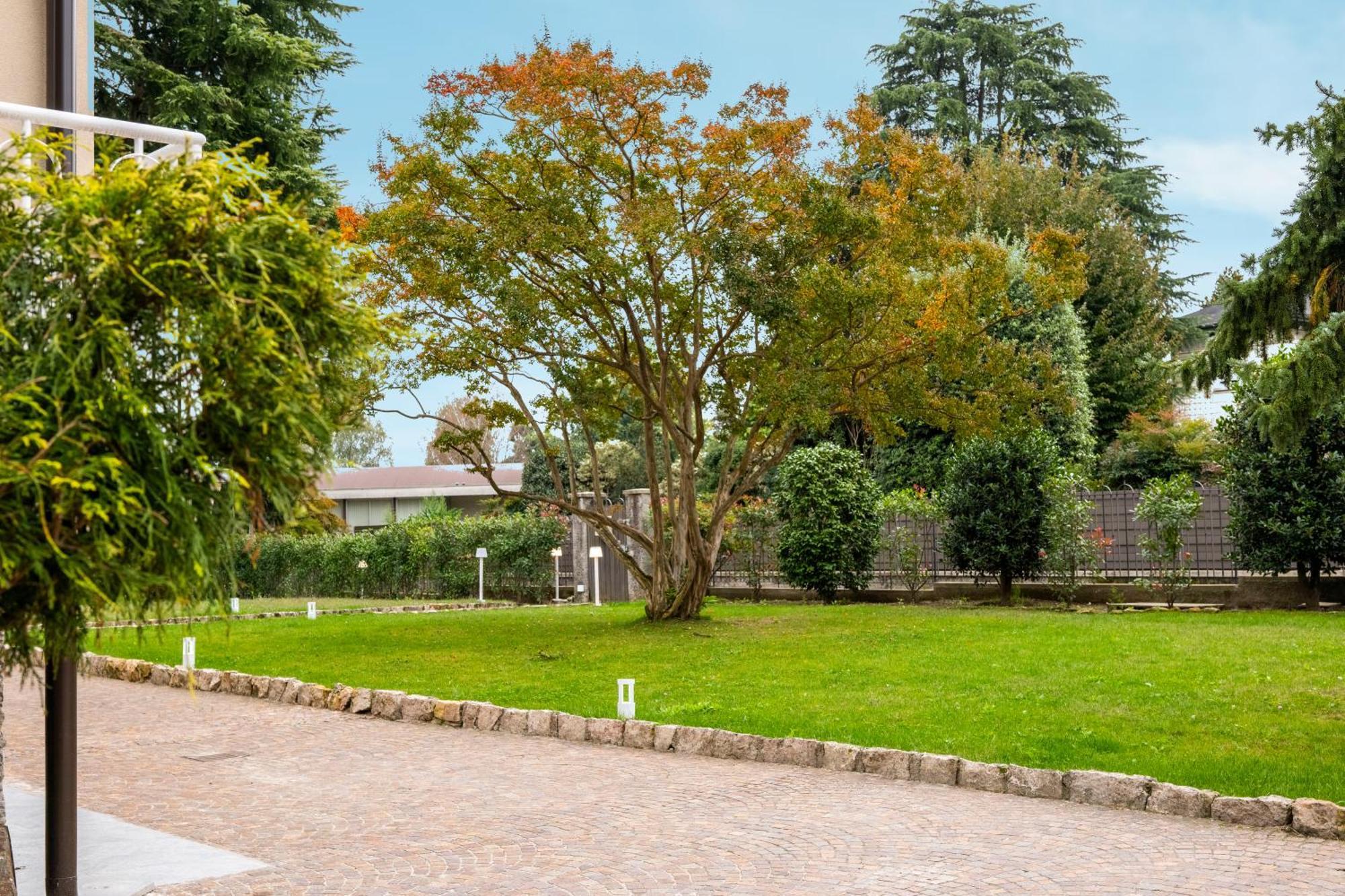 Villa Marchese Lake Maggiore Somma Lombardo Eksteriør bilde